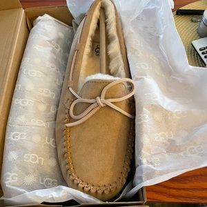 New with tags, Ugg moccasins!